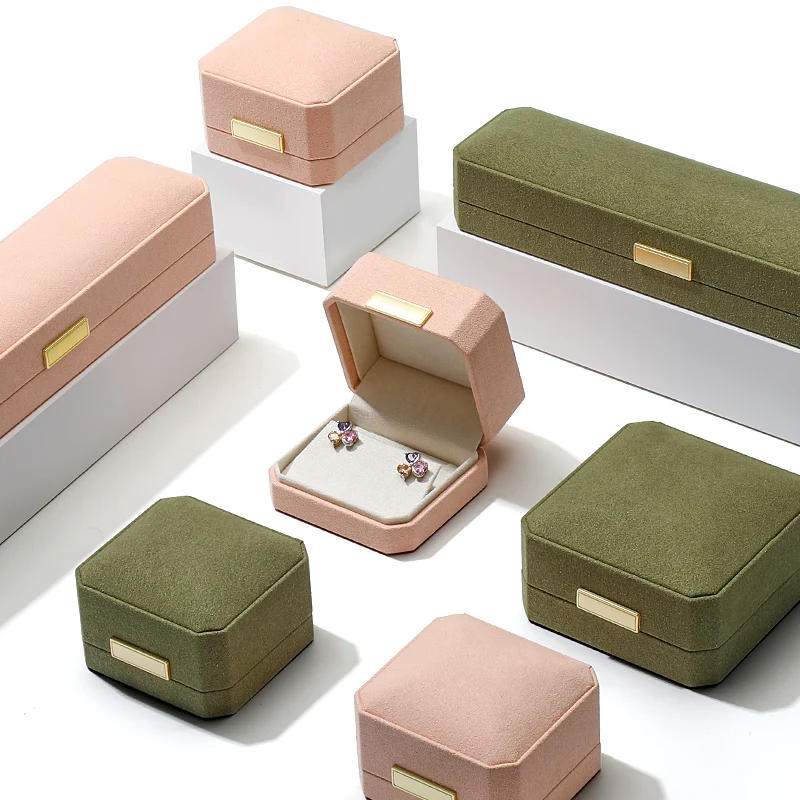 high end custom logo suede microfiber ring necklace earring pendant cases exclusive luxury jewelry gift packaging boxes high end custom logo suede microfiber ring necklace earring pendant cases exclusive luxury jewelry gift packaging boxes