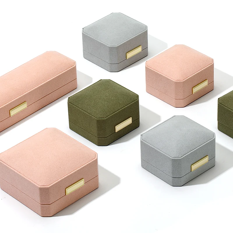 high end custom logo suede microfiber ring necklace earring pendant cases exclusive luxury jewelry gift packaging boxes high end custom logo suede microfiber ring necklace earring pendant cases exclusive luxury jewelry gift packaging boxes