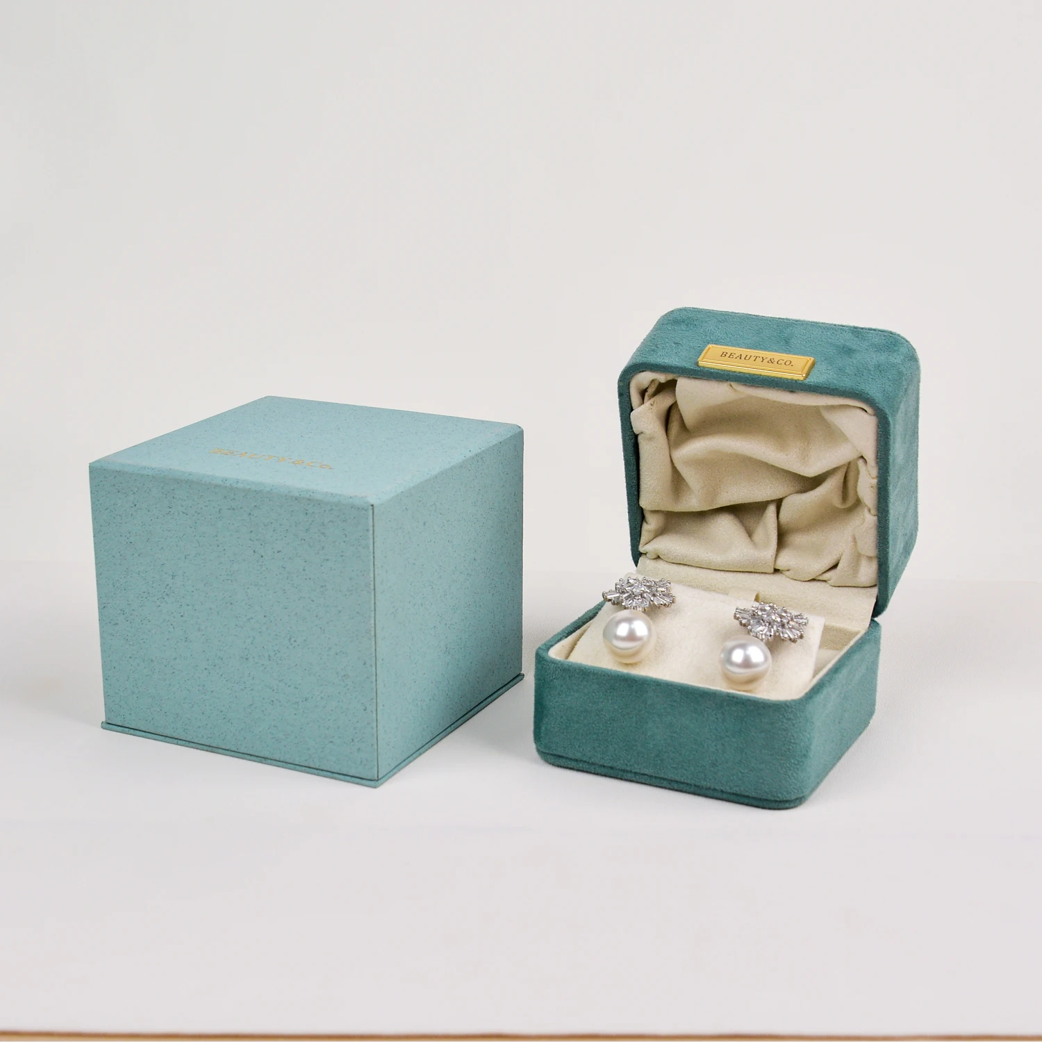 wholesale ring earring necklace gift jewellery storage box luxury velvet travel jewelry case box wholesale ring earring necklace gift jewellery storage box luxury velvet travel jewelry case box