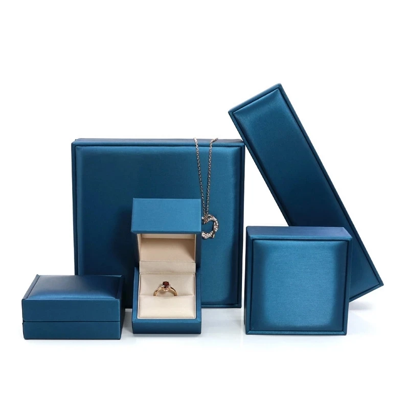 luxury customized square pu leather jewelry set box custom foil logo for bracelet ring earring big necklace packaging luxury customized square pu leather jewelry set box custom foil logo for bracelet ring earring big necklace packaging