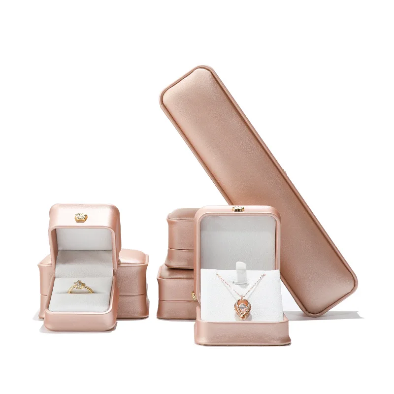 hot selling jewelry box white pu leather storage jewelry box costom logo jewelry packing box with crown hot selling jewelry box white pu leather storage jewelry box costom logo jewelry packing box with crown