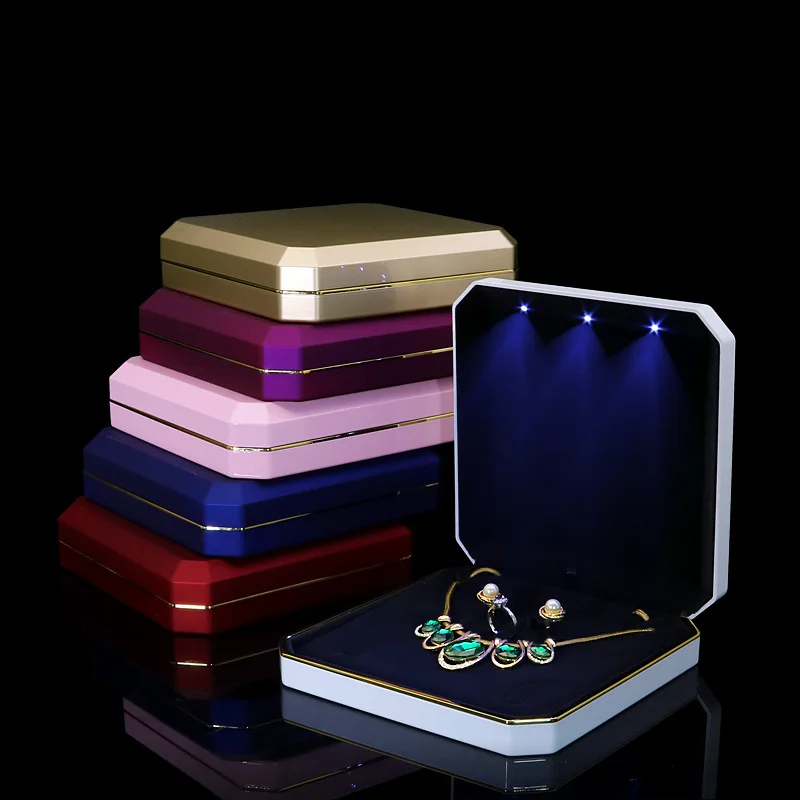 factory wholesale jmjermyn luxury jewelry gift packaging box led light customizable size logo acceptance for rings pendants factory wholesale jmjermyn luxury jewelry gift packaging box led light customizable size logo acceptance for rings pendants