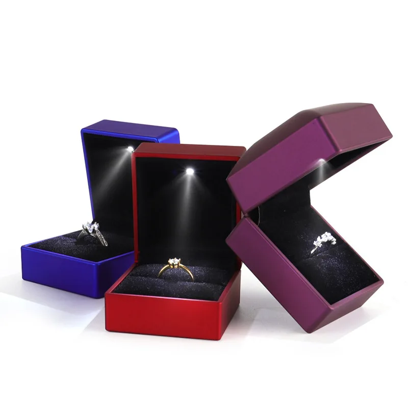 luxury high quality velvet material ring jewellery boxes with led light customized luxury wedding jewelry packaging luxury high quality velvet material ring jewellery boxes with led light customized luxury wedding jewelry packaging