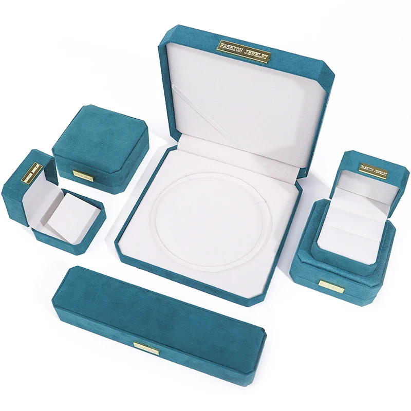 handmade velvet jewelry box for necklace earrings bracelet ring & bangle custom logo factory wholesale handmade velvet jewelry box for necklace earrings bracelet ring & bangle custom logo factory wholesale