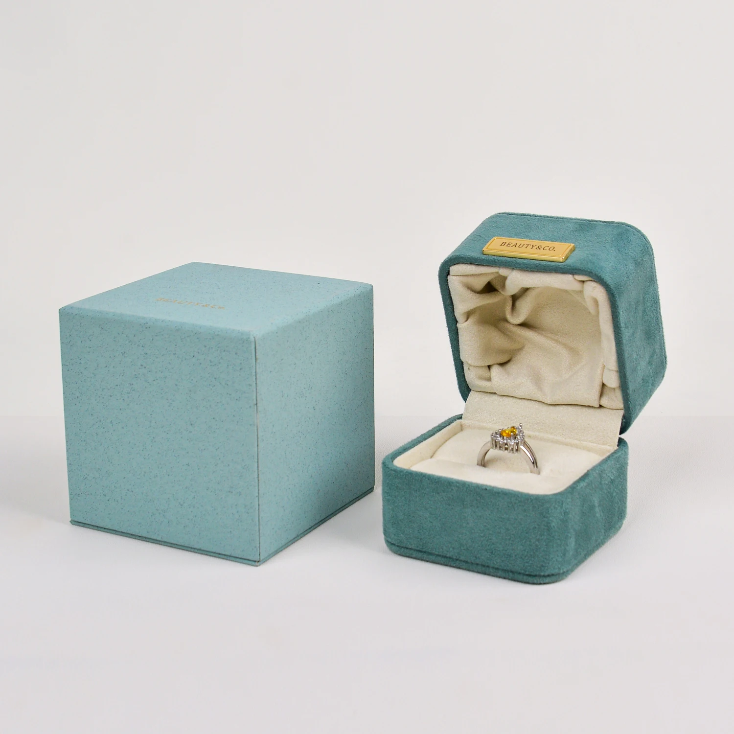 wholesale ring earring necklace gift jewellery storage box luxury velvet travel jewelry case box wholesale ring earring necklace gift jewellery storage box luxury velvet travel jewelry case box