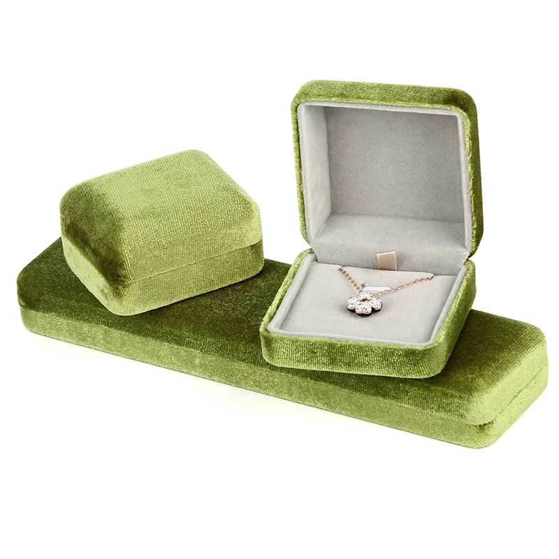 quality metal jewelry packaging box with velvet cover wholesale bracelet pendant ring jewellery gift cases quality metal jewelry packaging box with velvet cover wholesale bracelet pendant ring jewellery gift cases